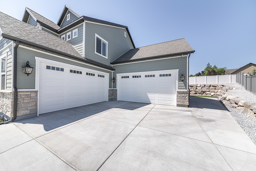 Call 317-777-4973 for Professional Concrete Driveway Leveling & Lifting in Indianapolis